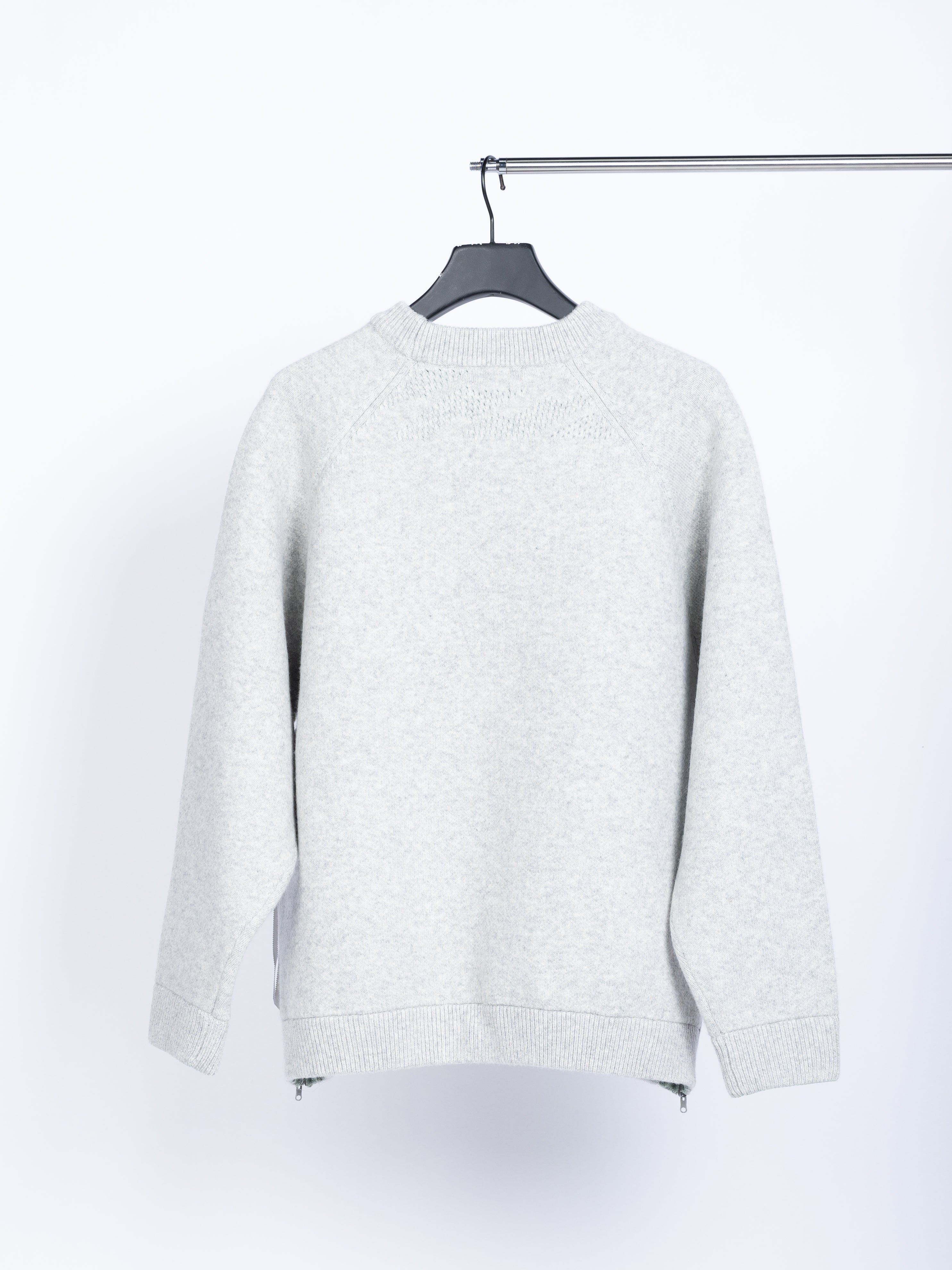 is-ness Ventilation Knitted Crew (Gray)