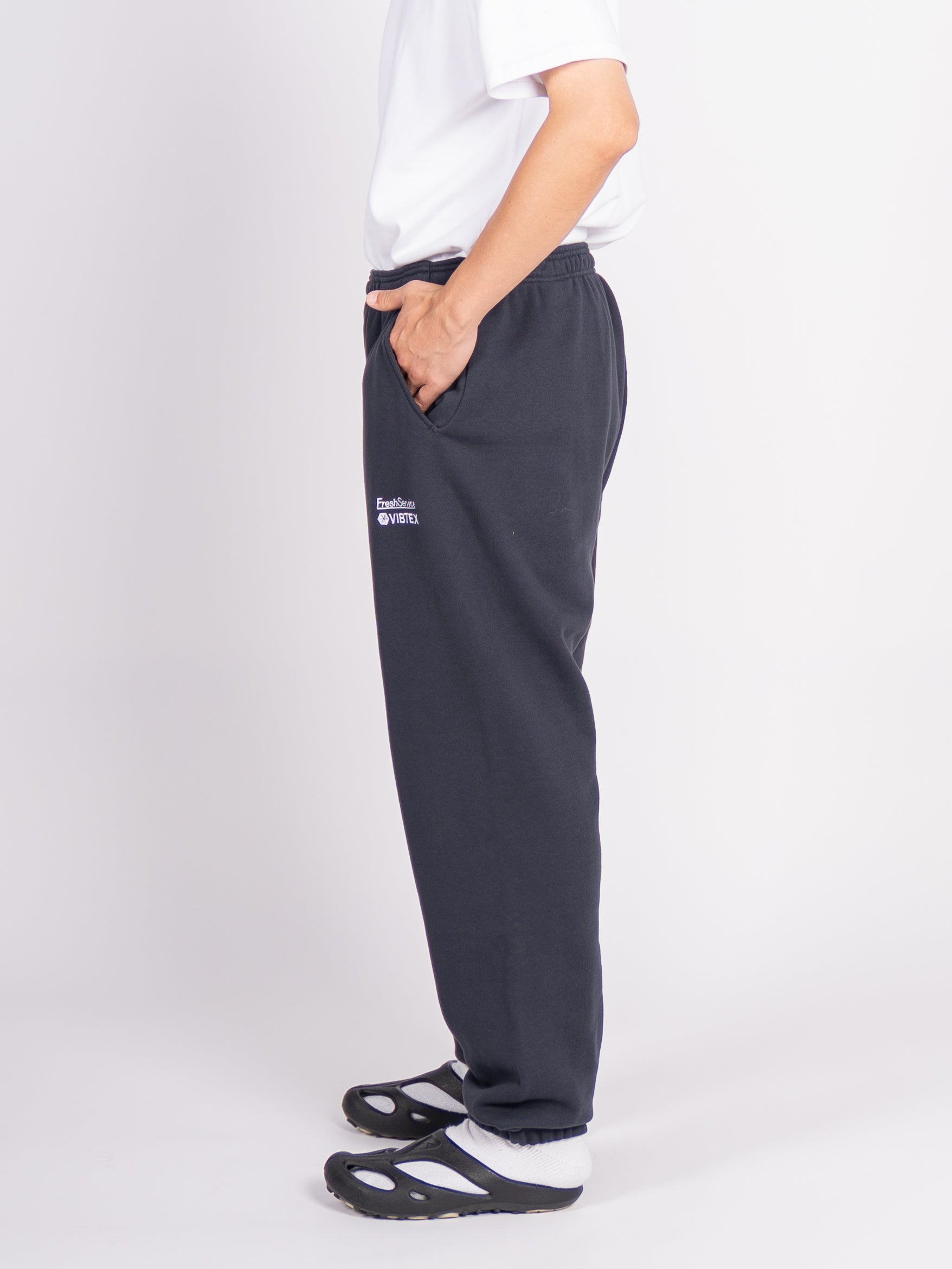 VIBTEX for FreshService Sweat Pants (Gray) | COMRADEHK