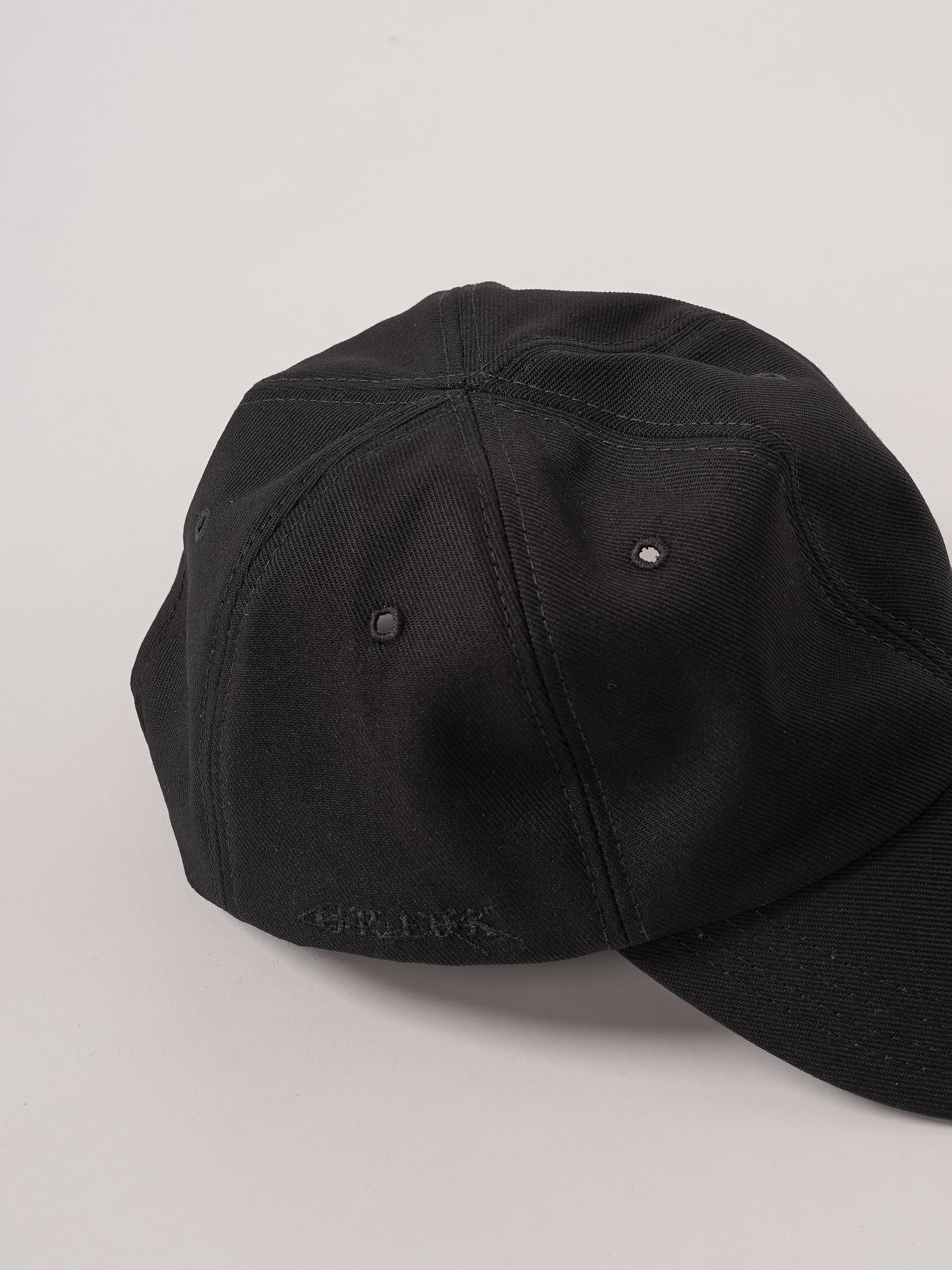 GR10K M.Demand Stock Cap (Black)