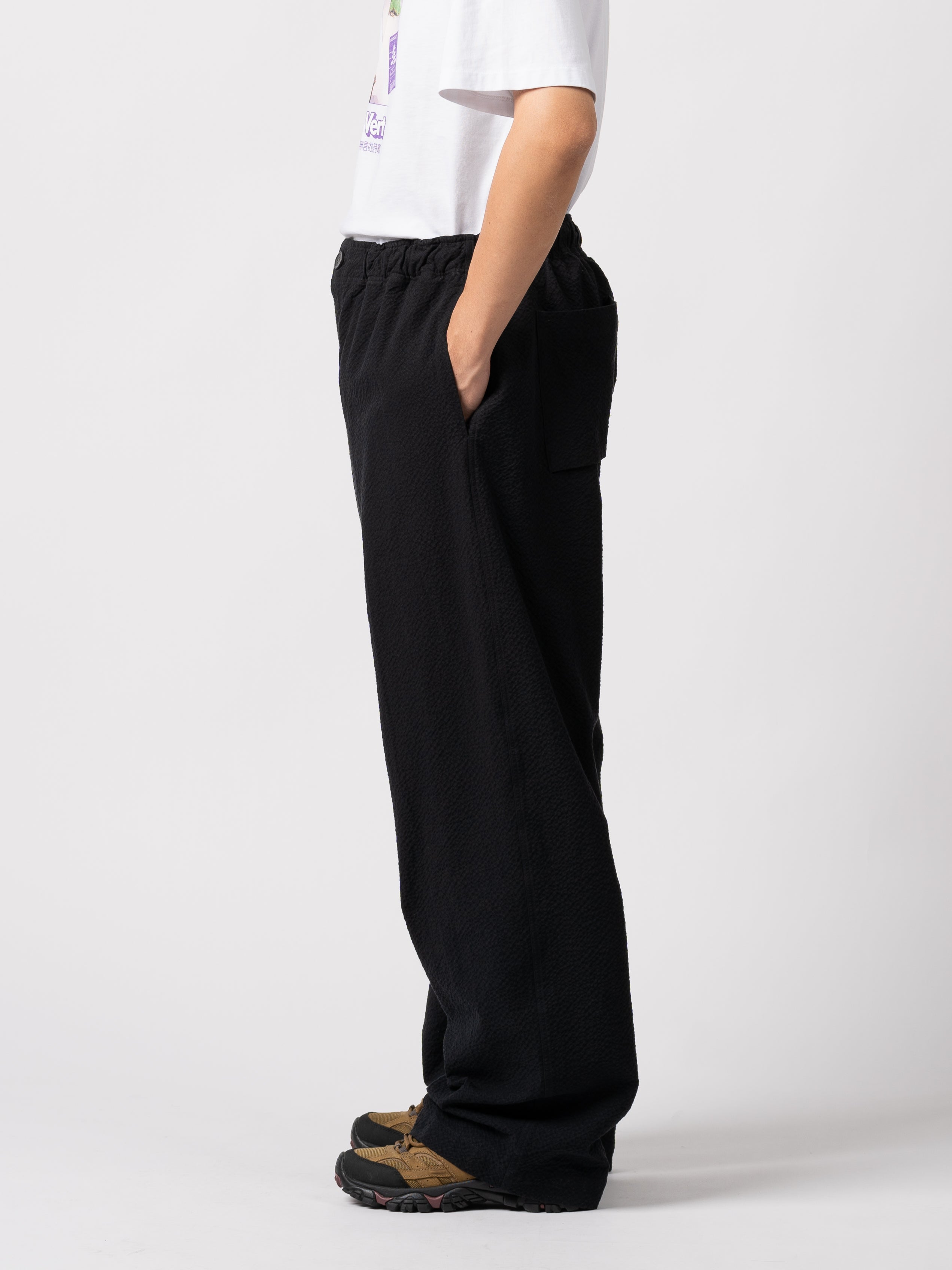 mfpen Easy Trousers (Black Seersucker)