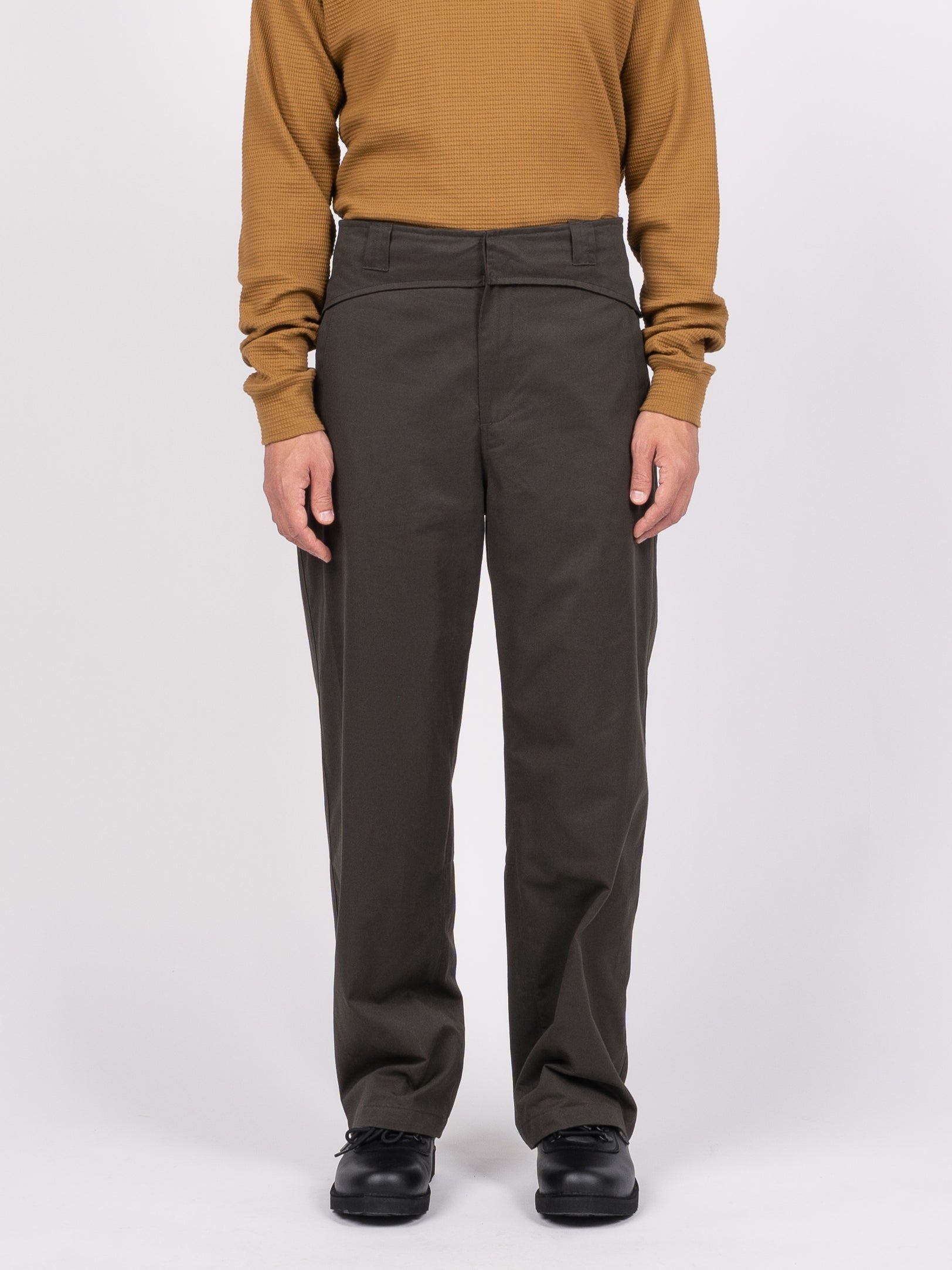 GR10K Folded Belt Pants (Soil Brown)