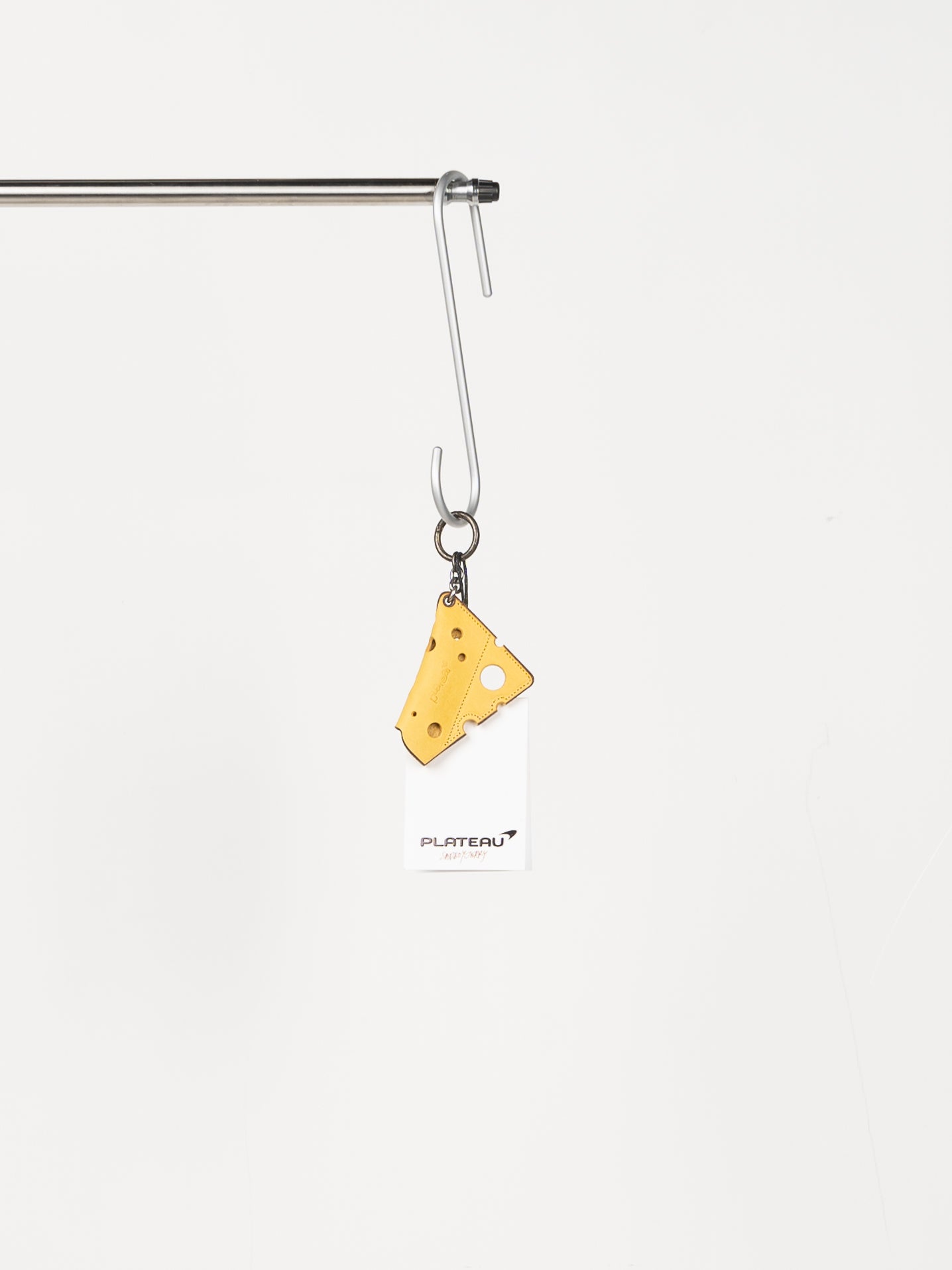 Plateau Studio Cheese Lighter Case (Yellow)