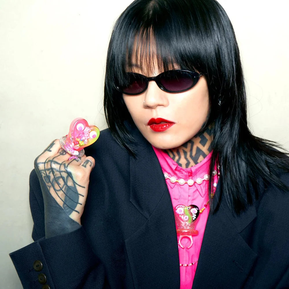 LeeeeeeToy & JuuJuu - Passion of Love