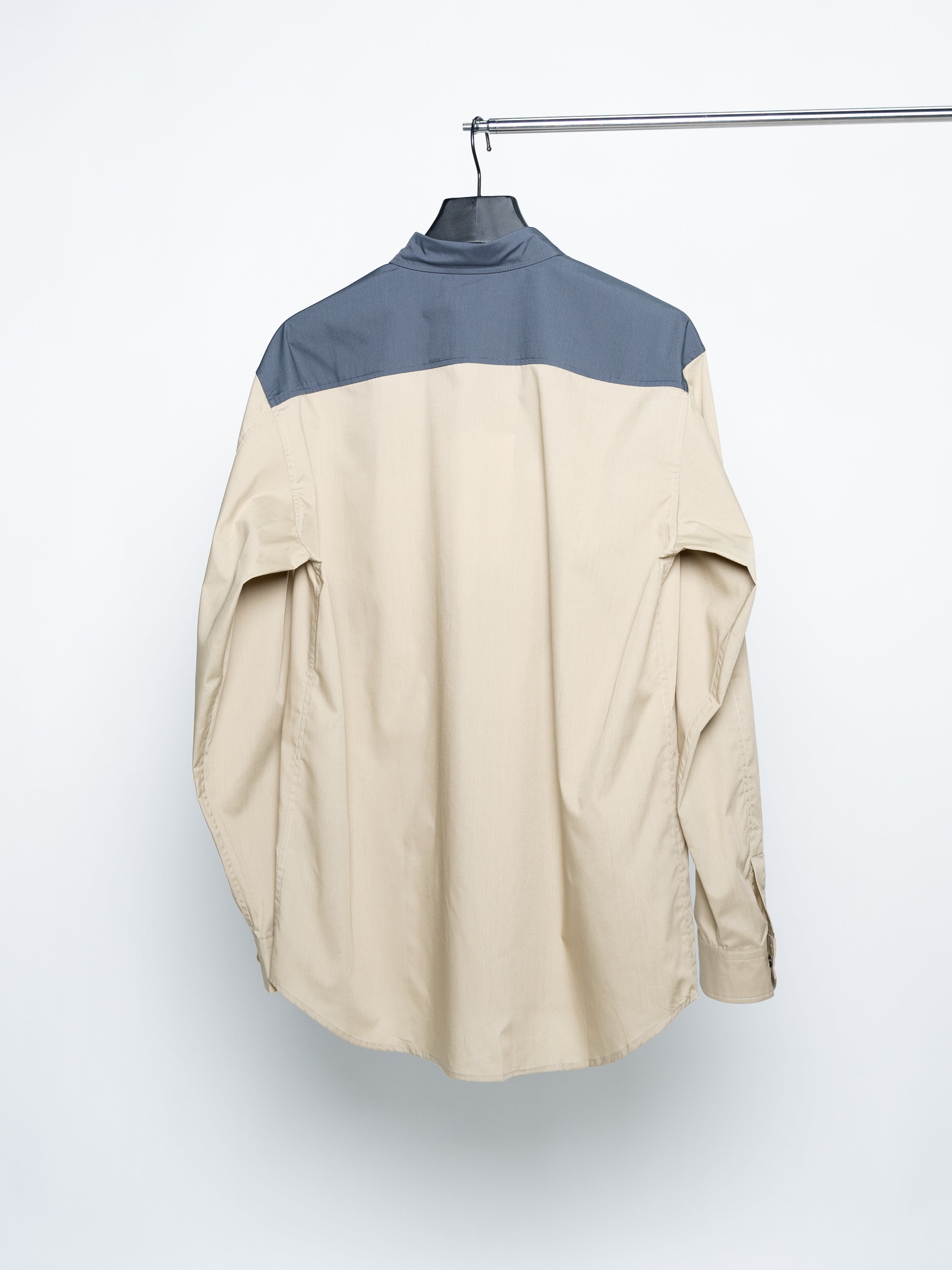 GR10K Color Block Shoulder Shirts (Dark Sand)