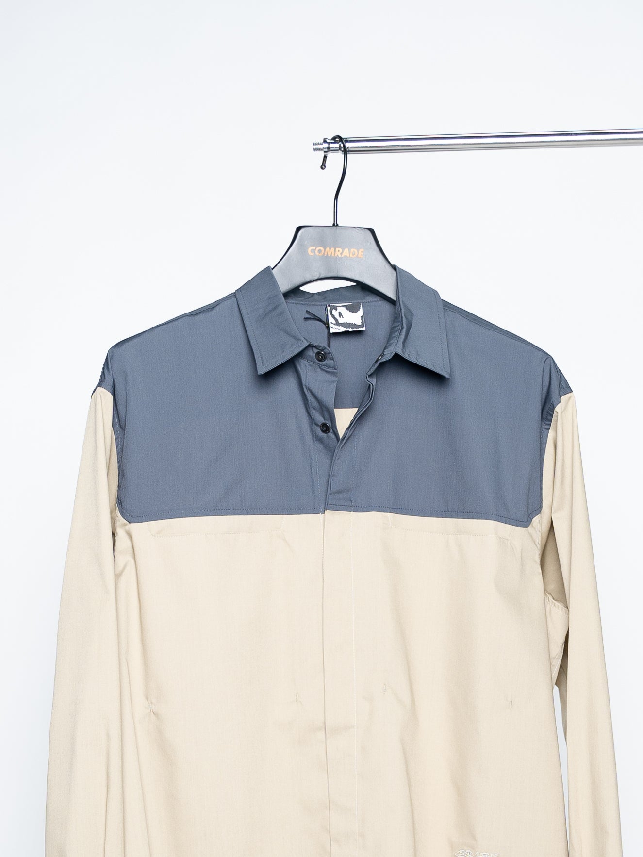 GR10K Color Block Shoulder Shirts (Dark Sand)