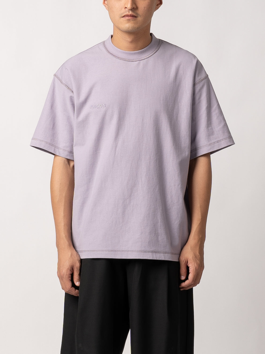 FAÇON Reverse Label Tee (Lilac)