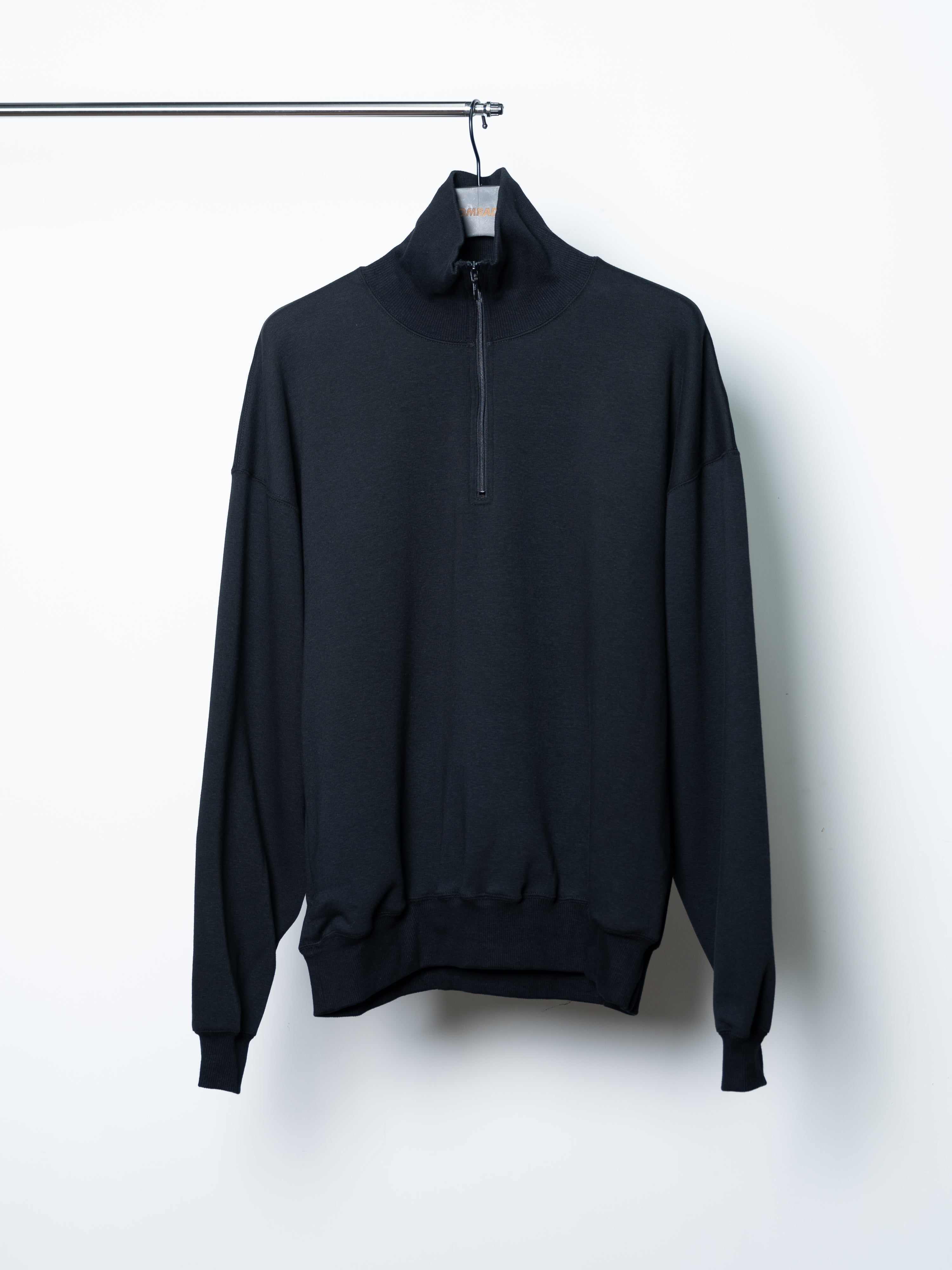 is-ness Zip Sweatshirt (Black)