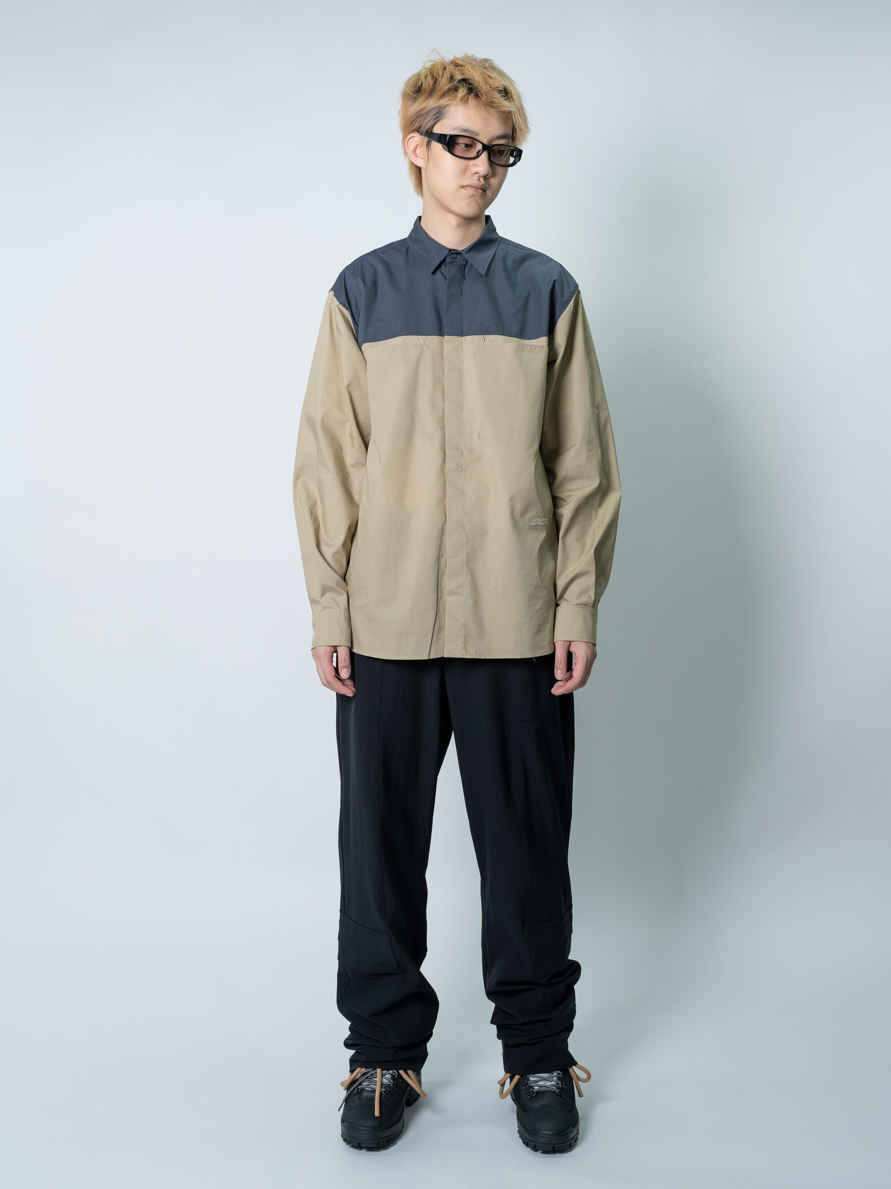 GR10K Color Block Shoulder Shirts (Dark Sand)