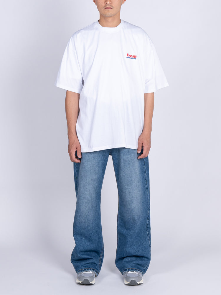 
                
                    Load image into Gallery viewer, FreshService FS Printed Tee &amp;quot;SUPER MARKET&amp;quot; (White)
                
            