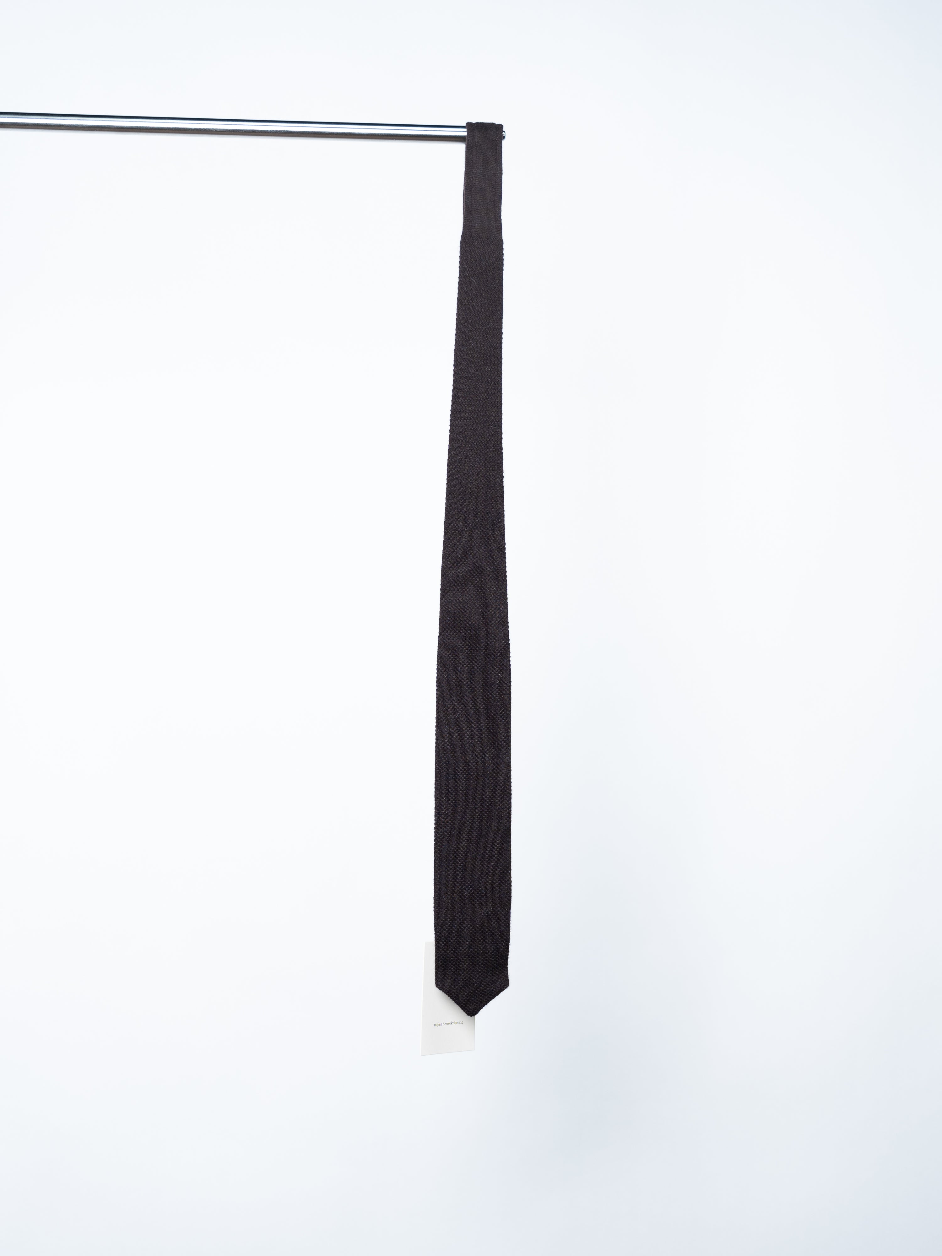 mfpen Knitted Tie (Brown Wool)