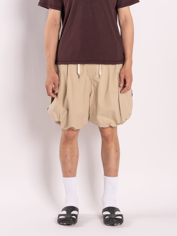CONICHIWA bonjour Wide Cargo Shorts (Beige)