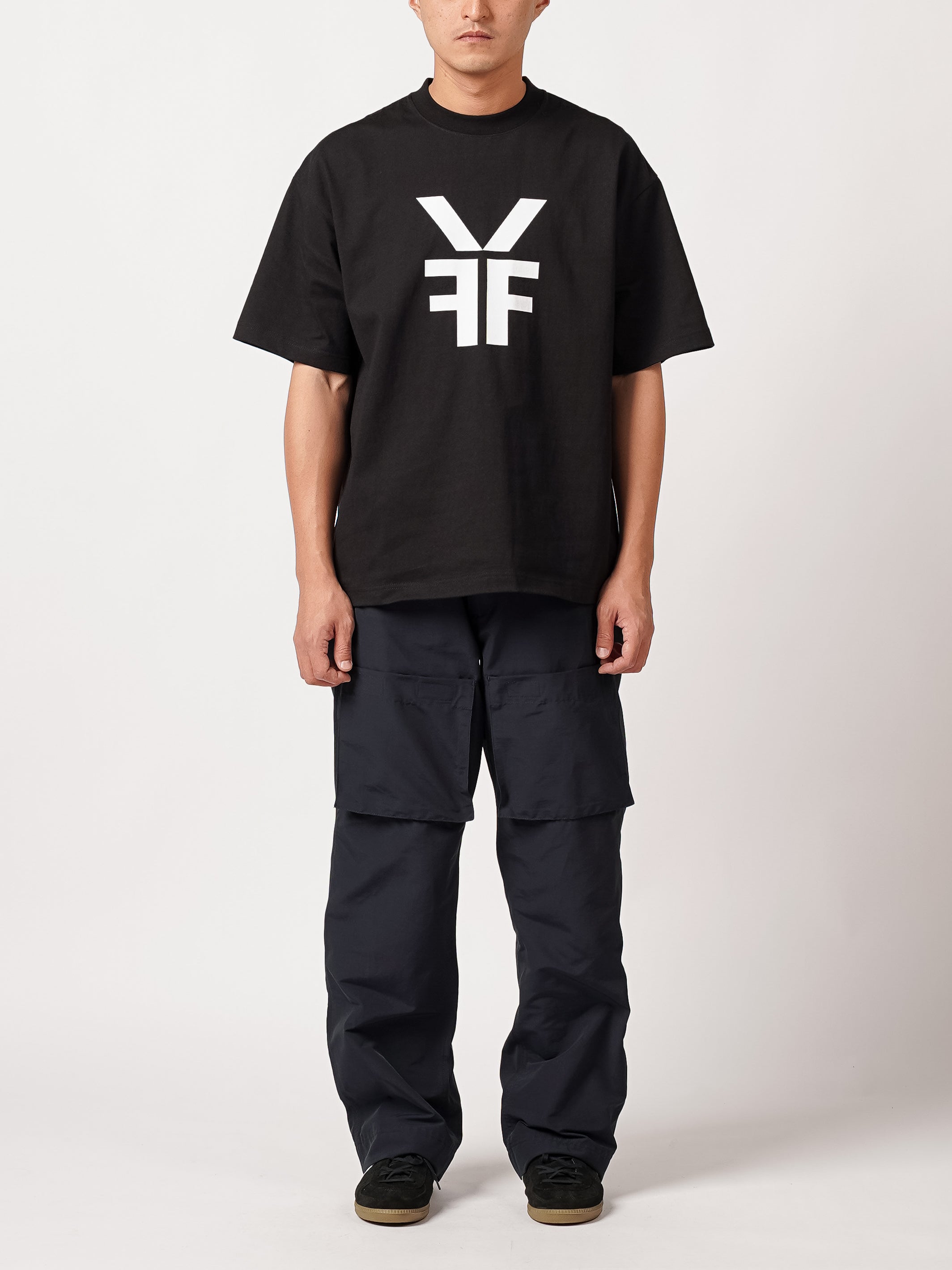 FAÇON YEN Logo Tee (Black)