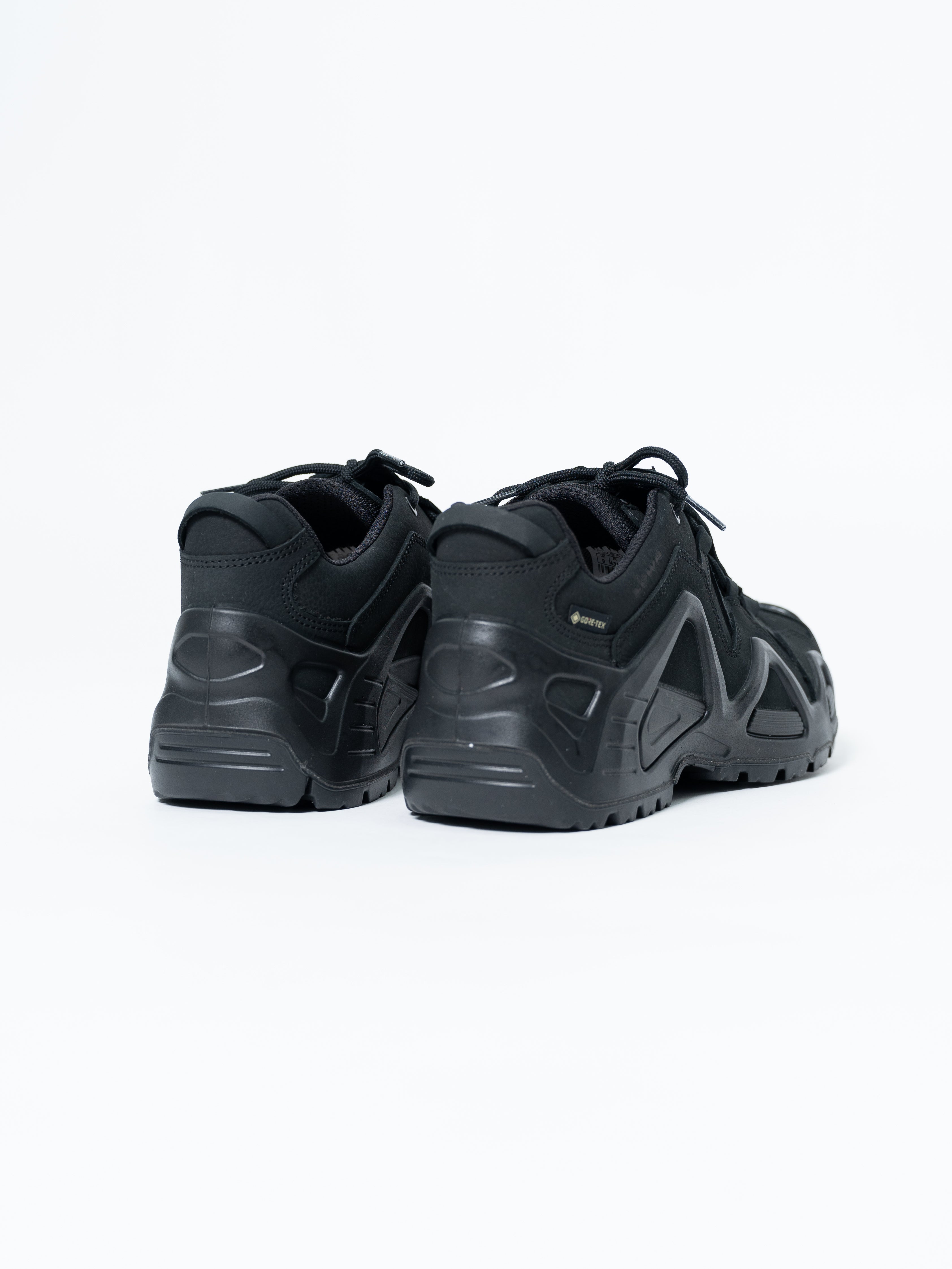 AFFXWRKS x LOWA Zephyr GTX LO Shoe (Black/ Black) – COMRADEHK