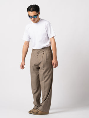 
                
                    Load image into Gallery viewer, mfpen Classic Trousers（灰褐色條紋）
                
            