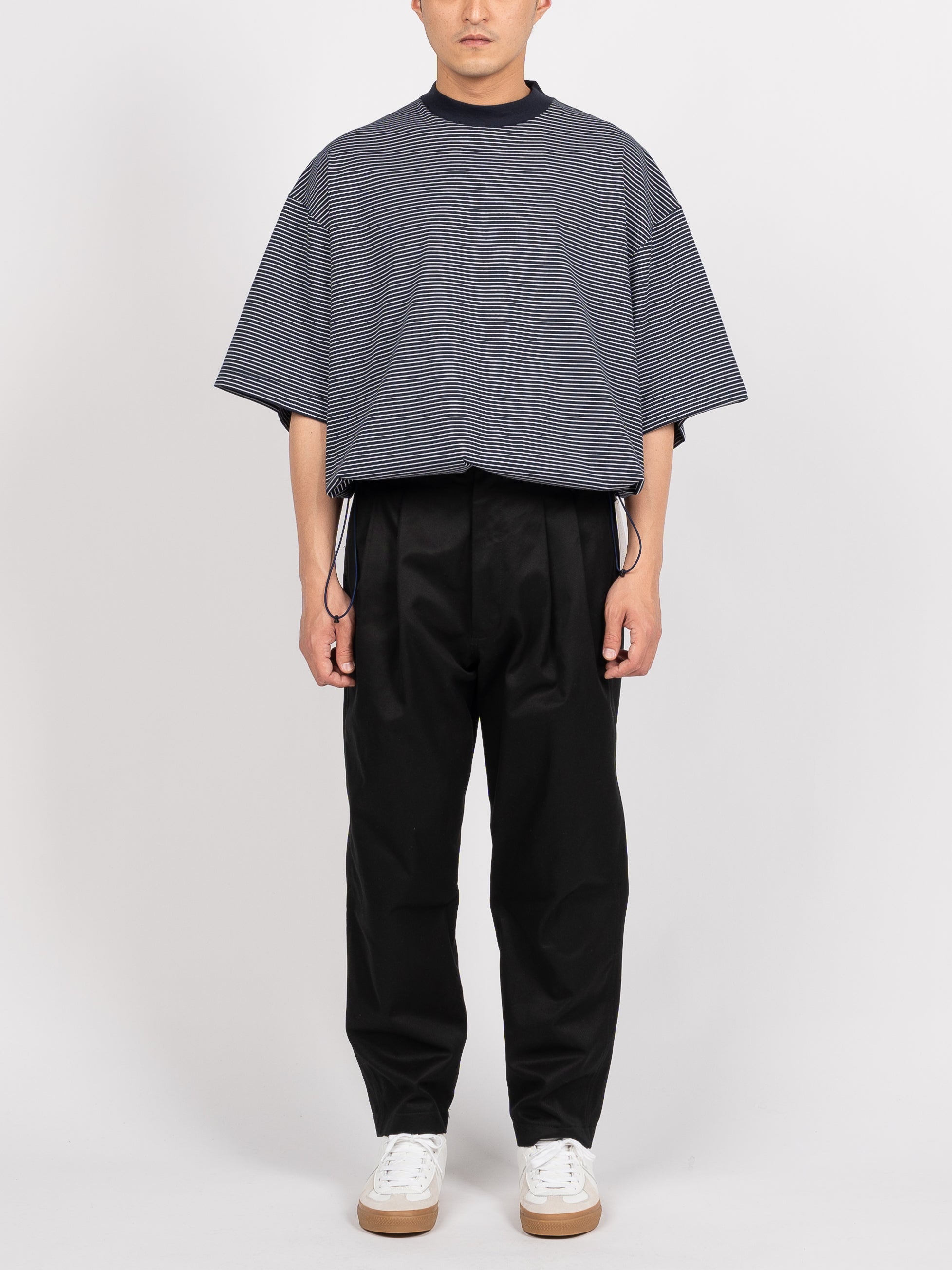 is-ness Wide Chino Pants (Black)