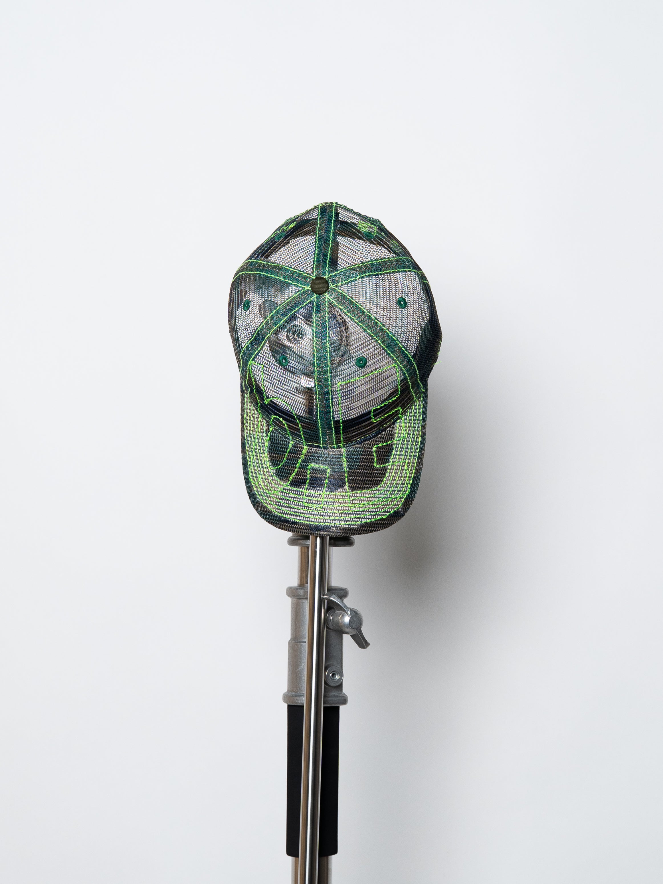 b.Eautiful Vapor 6 Panel Hat (Army Camo Mesh) | COMRADEHK