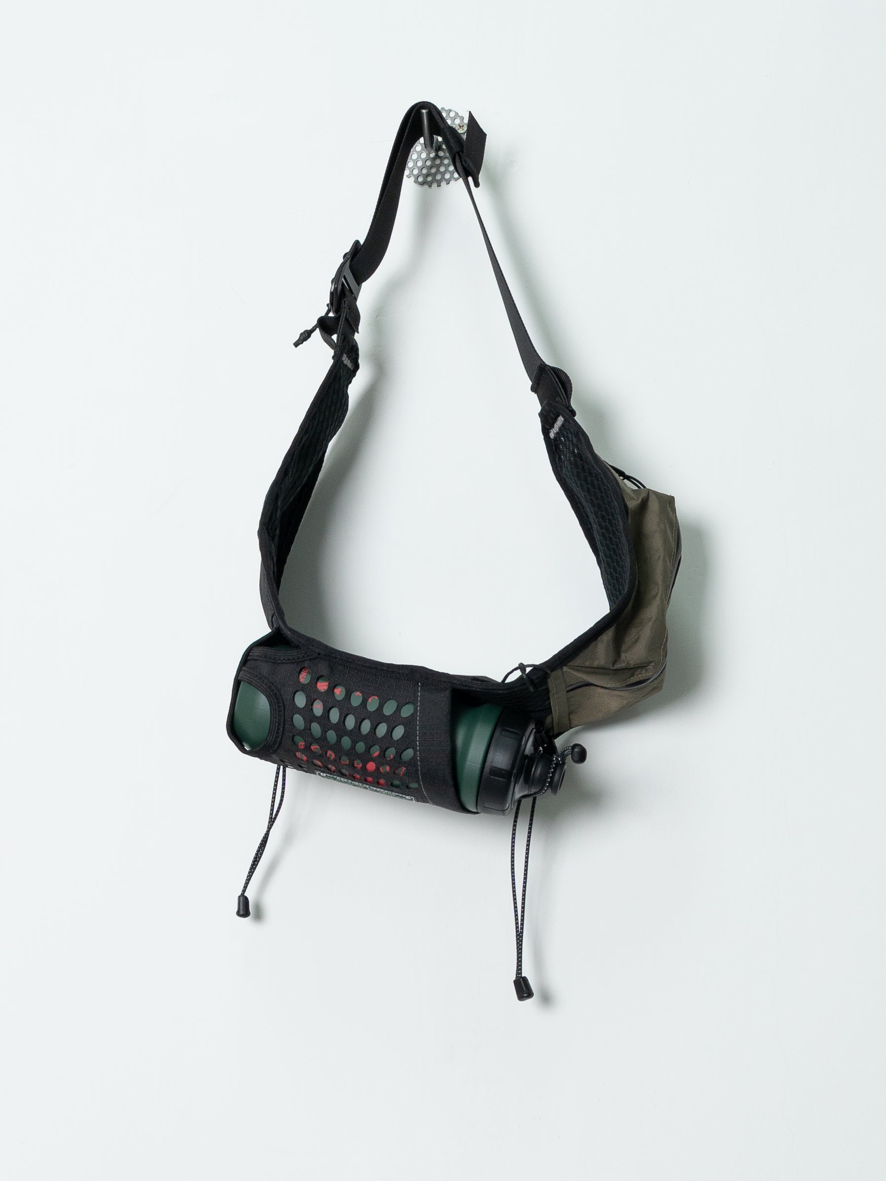 Rayon Vert x Sealson Hydrobelt (Forest Brown )