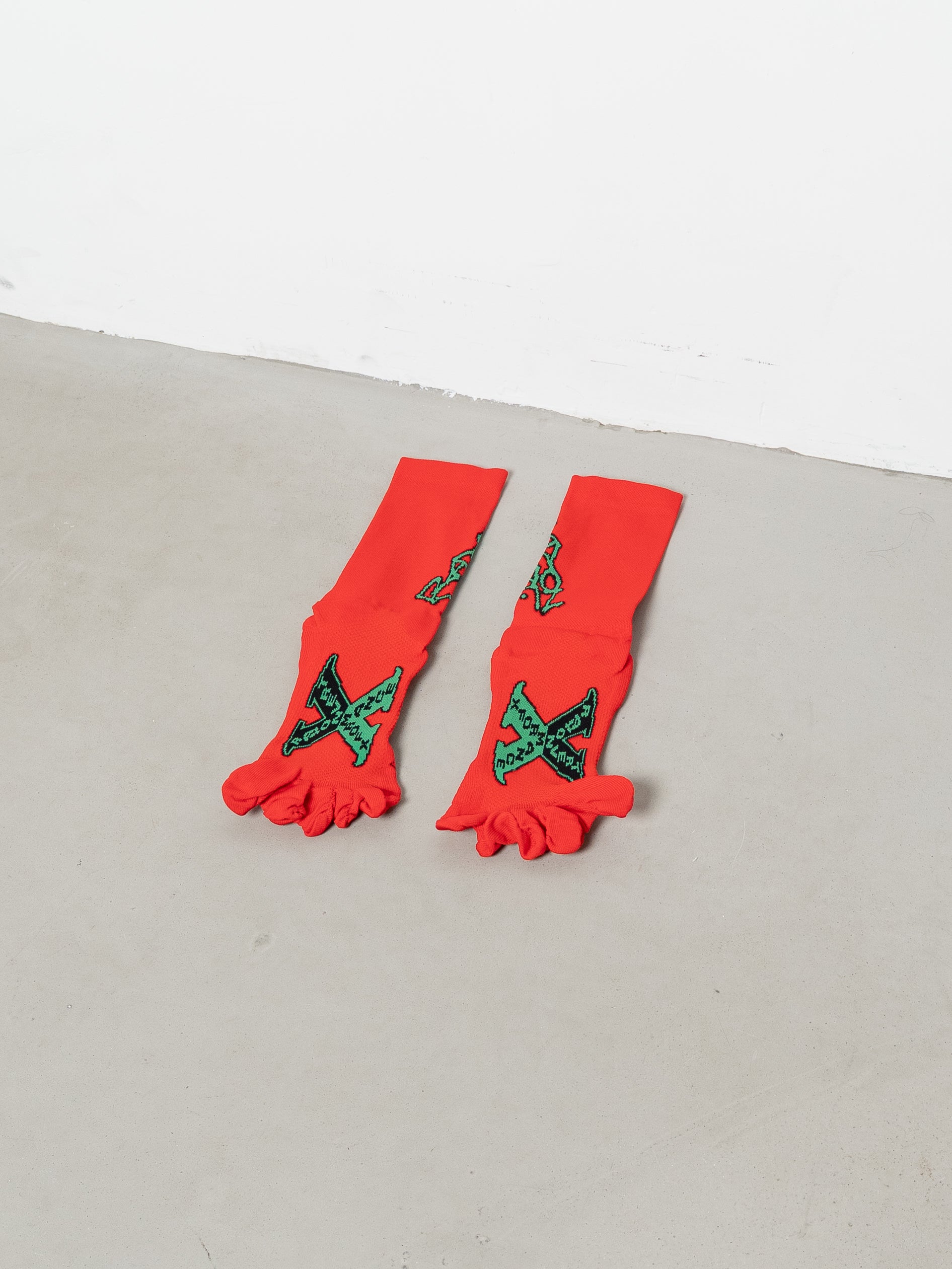 Rayon Vert Rot Socks (Blood Red)