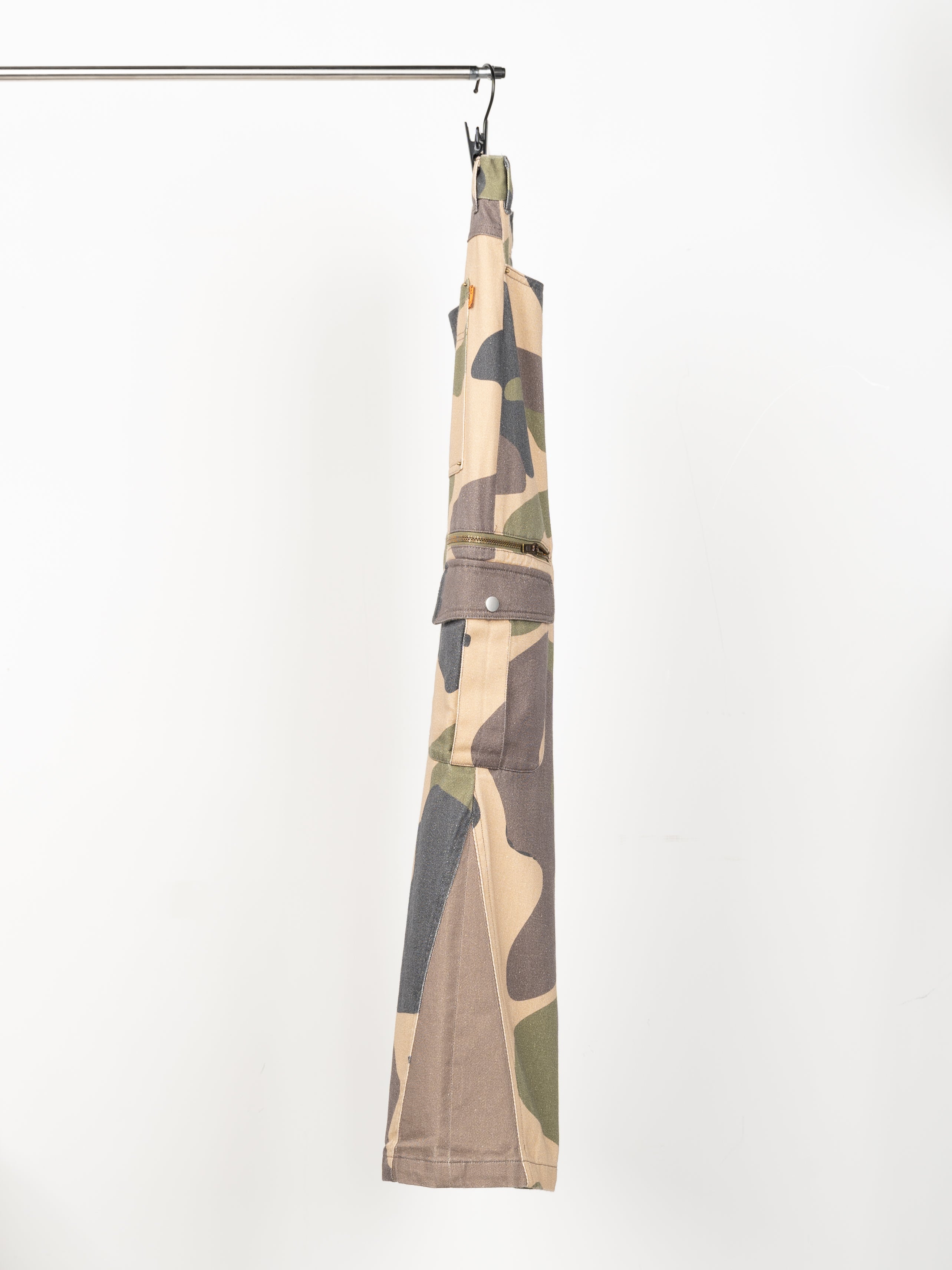 Plateau Studio Washed Camo Flared Cargo Pants (Washed Camo)