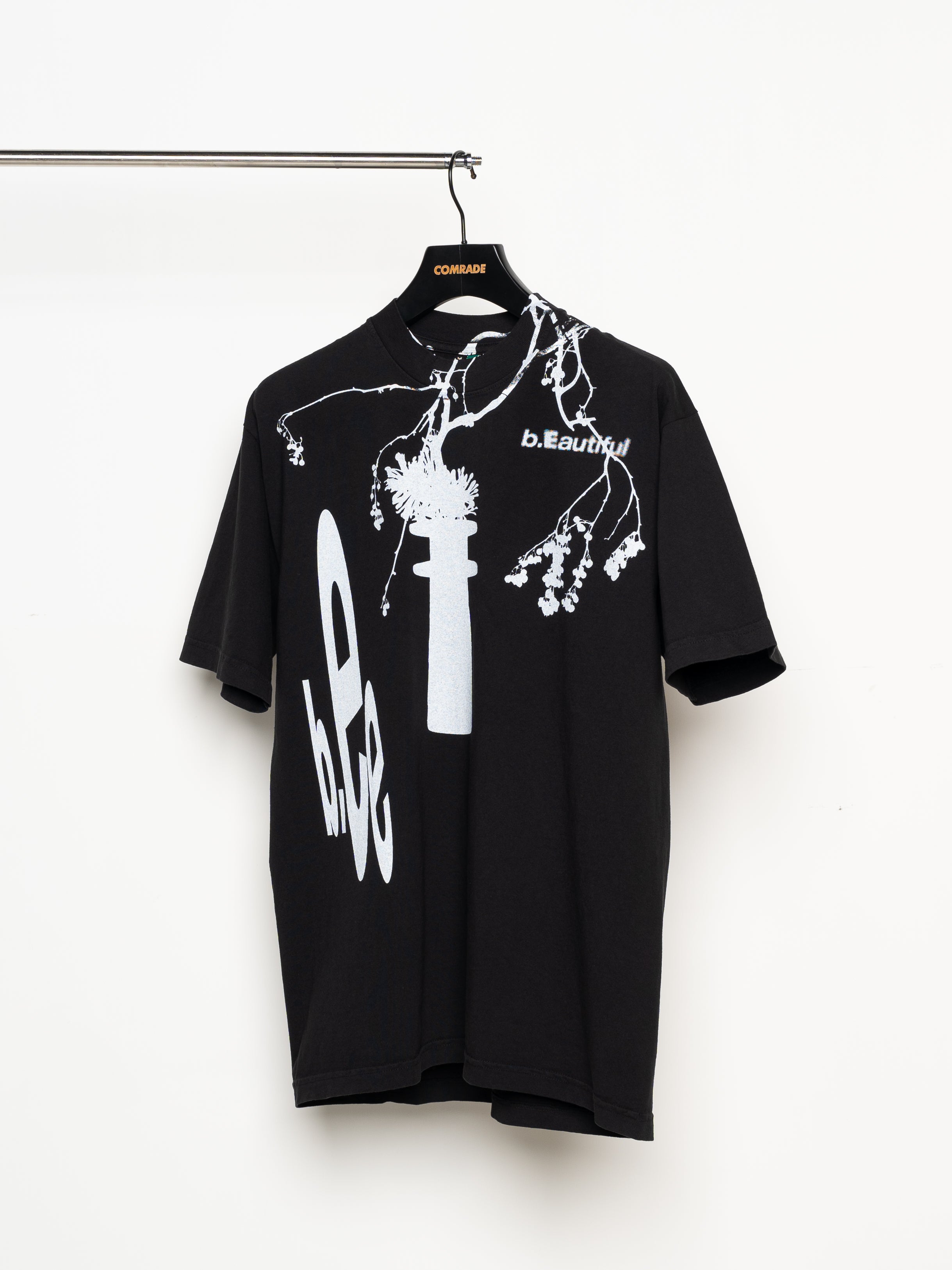 b.Eautiful Kabin T-Shirt (Black)