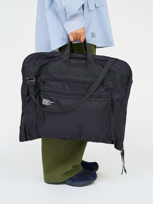 
                
                    Load image into Gallery viewer, FreshService Multi Pocket Garment Bag (Black)
                
            