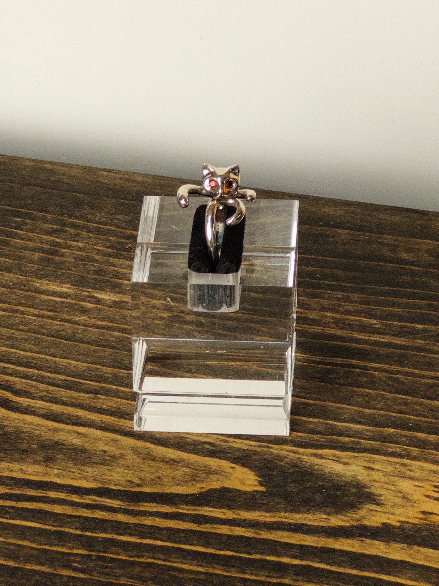 Big Cat Maria BBM 貓咪戒 Garnet