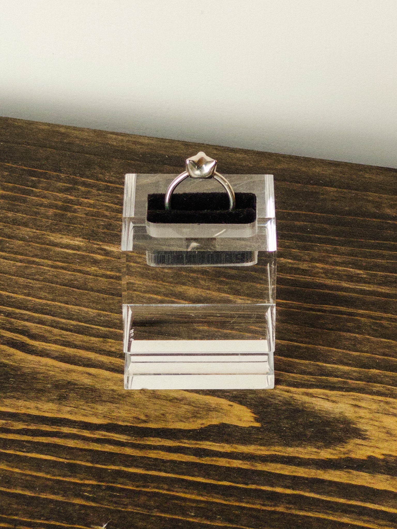 Big Cat Maria BBM Gazing Cat Ring Cubic Peridot