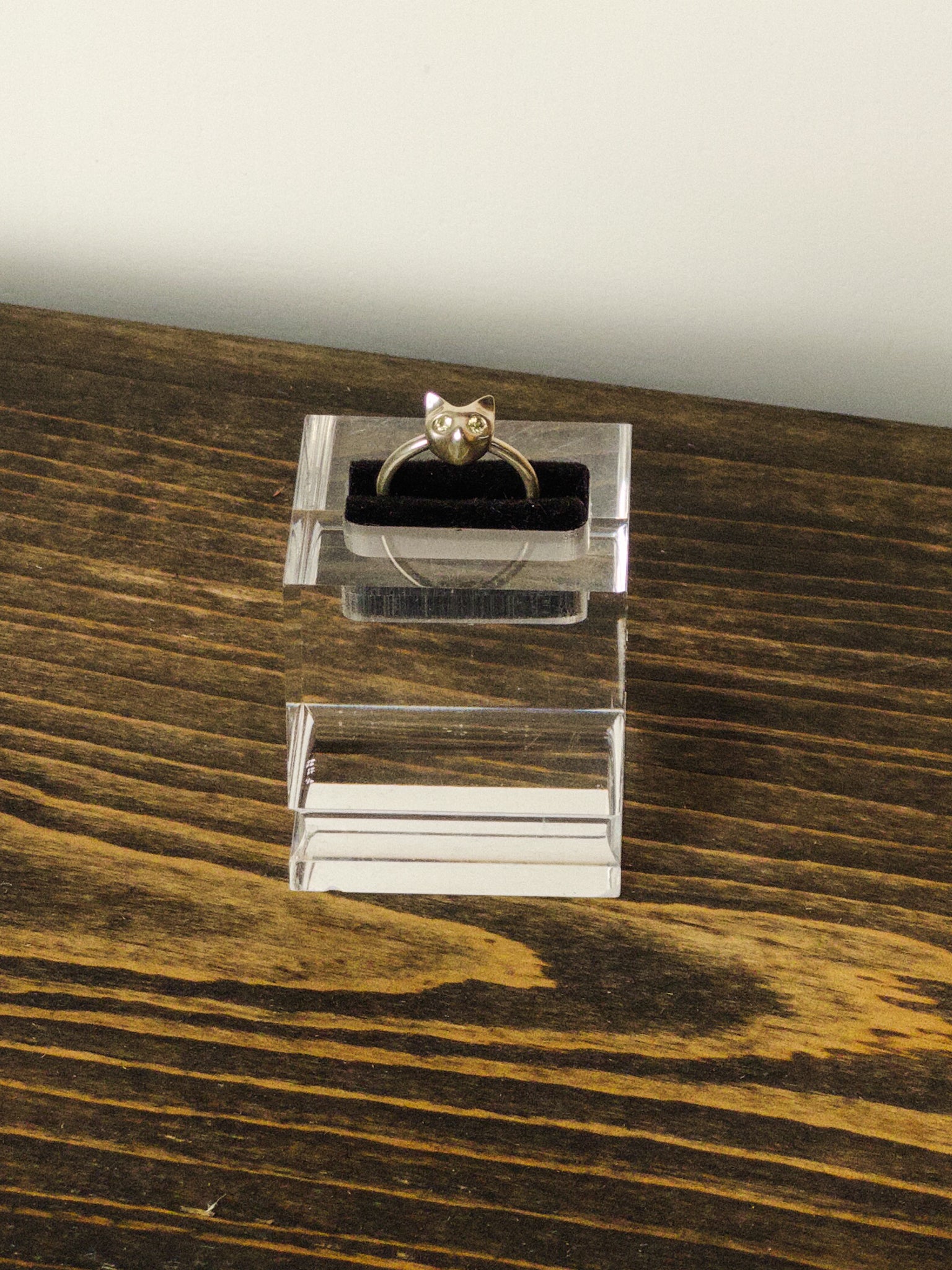 Big Cat Maria BBM Gazing Cat Ring Cubic Peridot