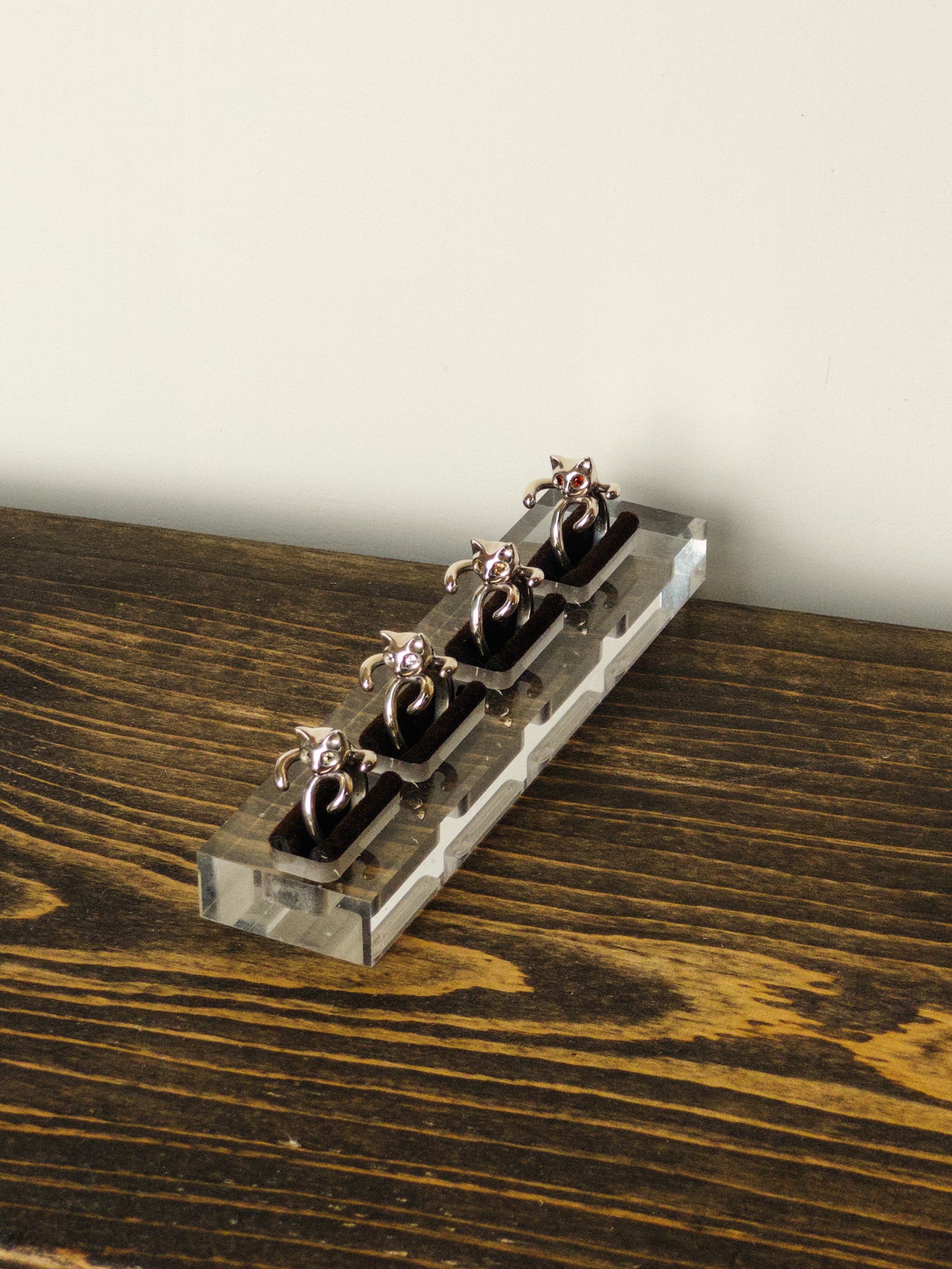 Big Cat Maria BBM 貓咪戒 Garnet