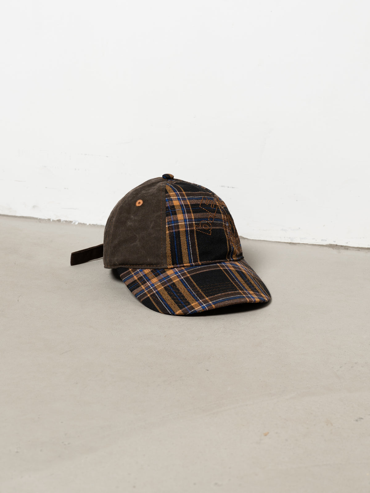 b.Eautiful B-Turn Low Profile Hat (Brown Plaid)