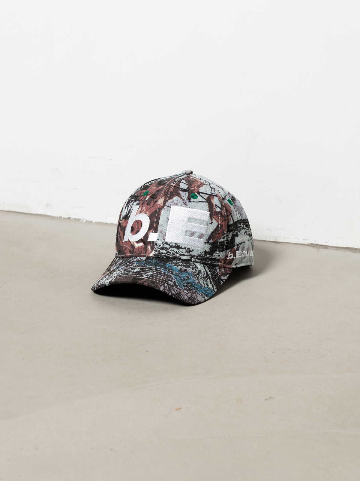 b.E Hat (Stone Blue Real Camo / White)