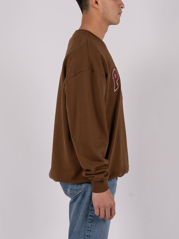 
                
                    Load image into Gallery viewer, CONICHIWA bonjour Univ Sweater (Brown)
                
            