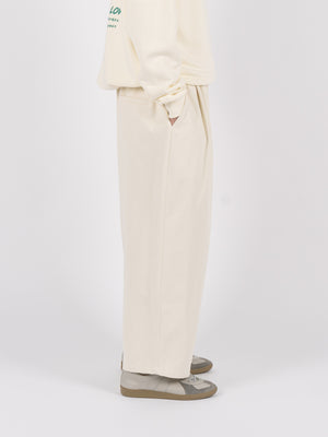 
                
                    Load image into Gallery viewer, CONICHIWA bonjour Balloon Pants (Ivory)
                
            