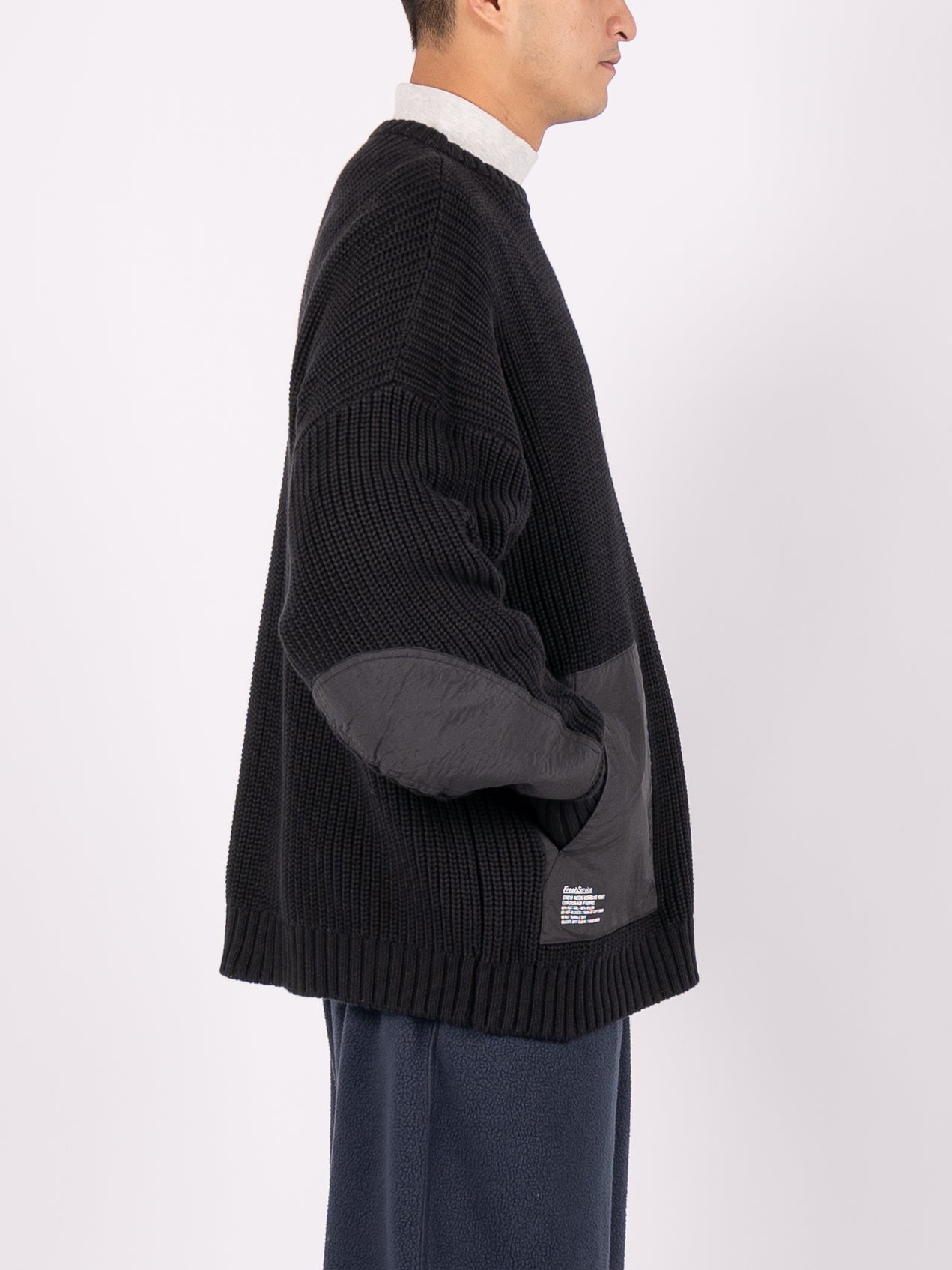 FreshService Crew Neck Combat Knit (Black)