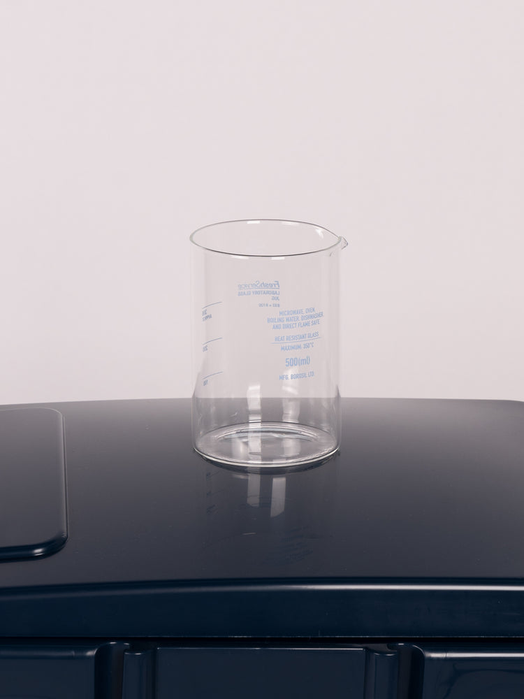
                
                    Load image into Gallery viewer, FreshService Laboratory Glass Jug (Clear)
                
            