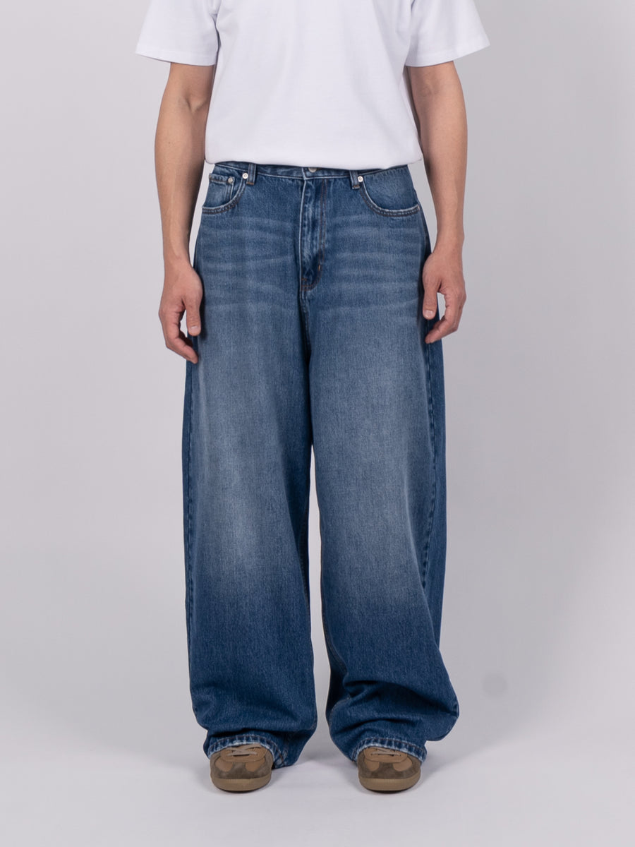 CODA Washed Blue Wide Jeans (Blue) – COMRADE Hong Kong